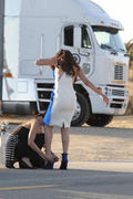 th_530033863_SelenaGomez0304201ShootingaMusicVideoinPalmdale105_122_30lo.jpg