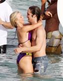 th_20952_celebrity_paradise.com_TheElder_50_122_431lo.jpg