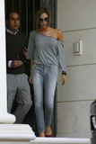 th_71848__VictoriaBeckham_WatchingHomesforSale_37_522lo.jpg