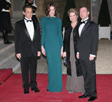 th_28575_carlabruni_sarkozytikipetercelebritycity029_123_539lo.jpg