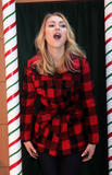 th_53349_an_so_ro_holiday_denim_recyclin