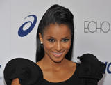 th_68954_Ciara_Leona_Lewis_album_completion_party_18_122_878lo.jpg