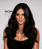 th_70761_Katharine_Mcphee_1_122_890lo.jpg